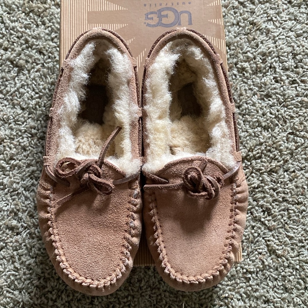 UGG slippers - Picture 5 of 6